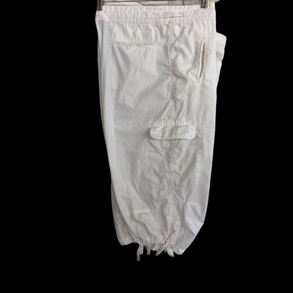 🆑️White Drawstring Cotton Capri Pant - Picture 5 of 10